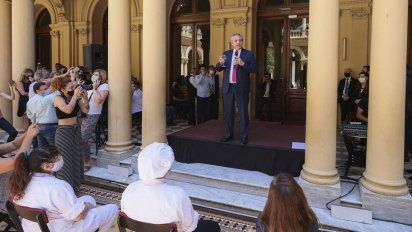 El Gobierno negó que se hayan modificado disposiciones sobre la custodia de exmandatarios