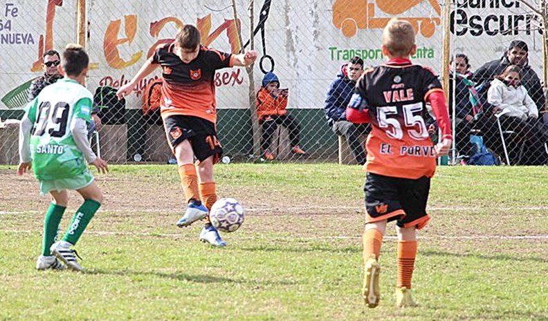 Bbay fútbol de Flores