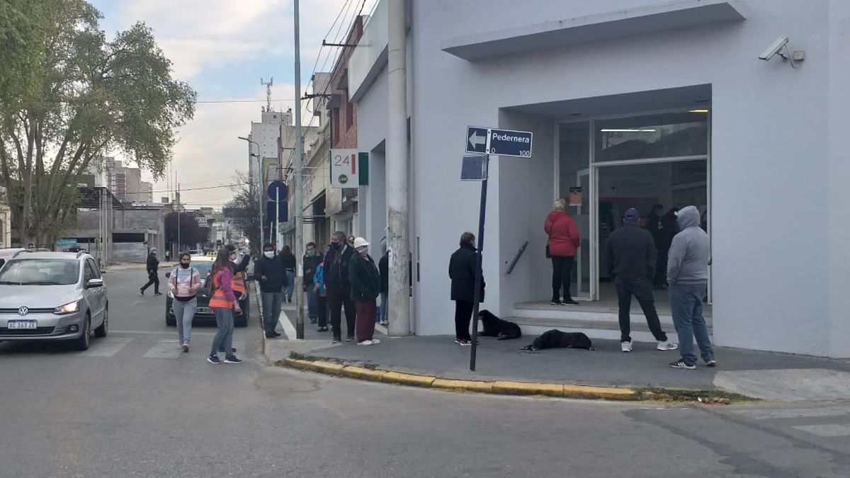 La reapertura se dio luego de diez días de aislamiento obligatorio.