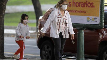 Argentina informó este jueves 1.086 casos de coronavirus