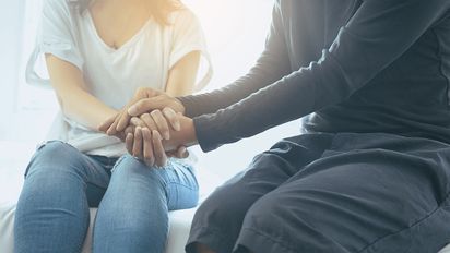 ¿Por qué hablar de suicidio puede contribuir a mitigar la problemática?
