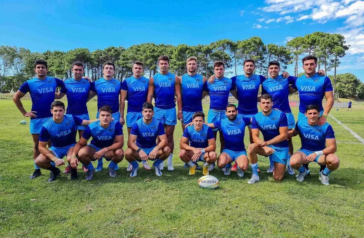 El seleccionado argentino de rugby modalidad seven partirá hoy a las 19 horas con destino a Nueva Zelanda. 