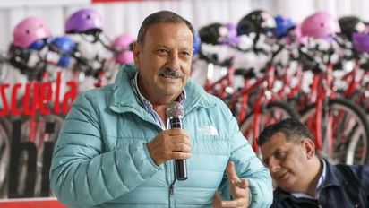 Ricardo Quintela envió un proyecto para que La Rioja tenga su propia moneda