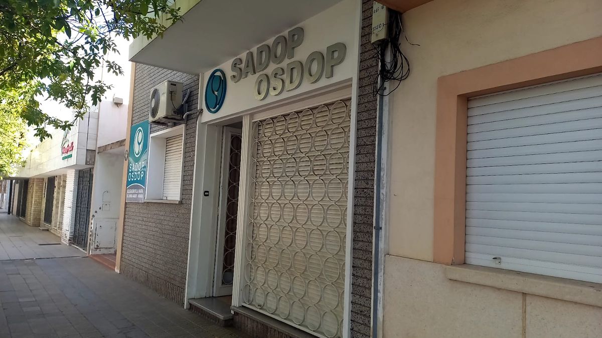 Sadop  informó que el lunes  pasado el paro tuvo un 60 por ciento de acatamiento por parte de los docentes que trabajan en las escuelas privadas de la ciudad de Villa María y Villa Nueva. 