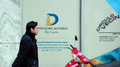 Al final, tres candidatos competirán por la Defensoría del Pueblo